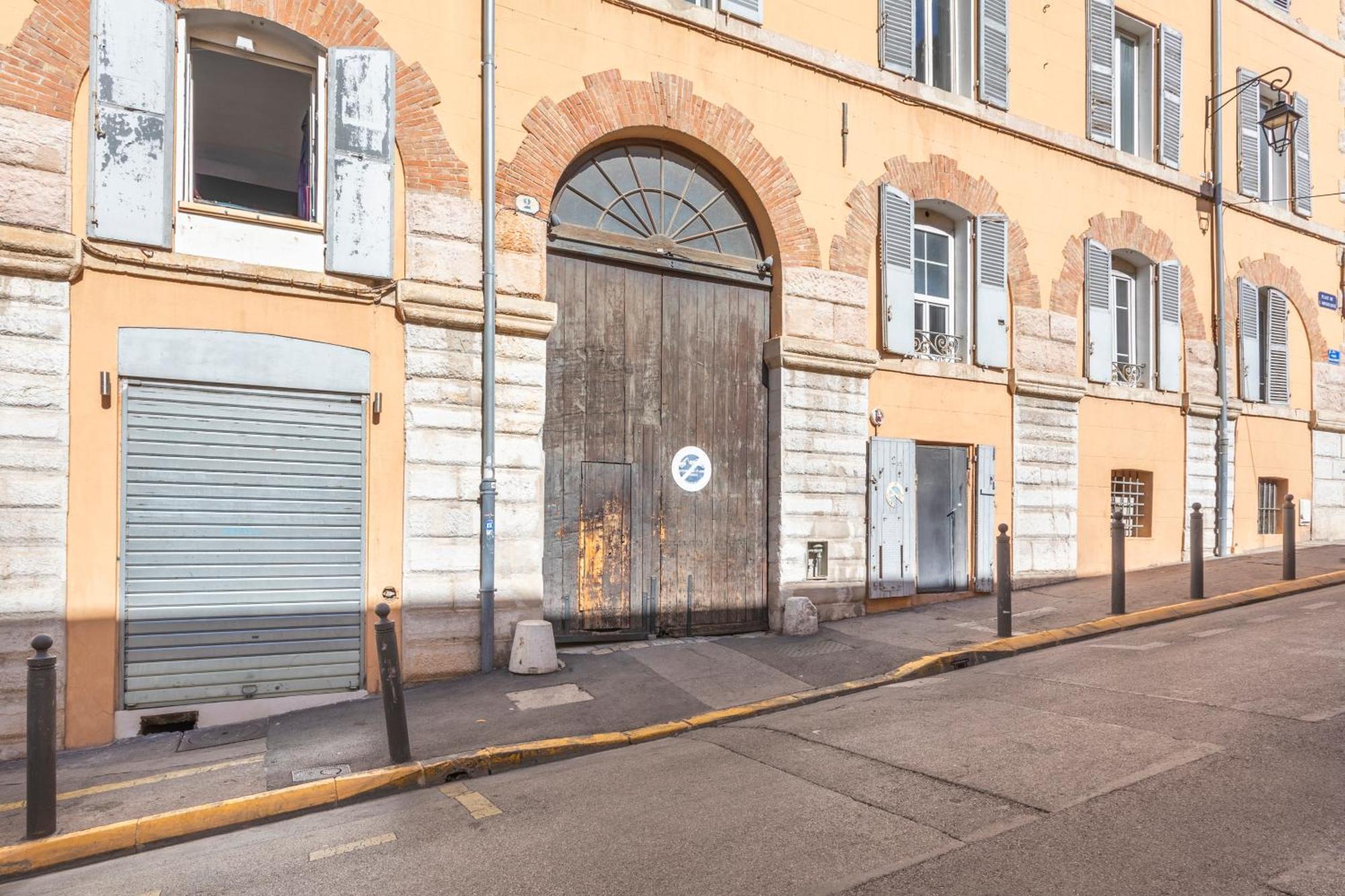 Ferienwohnung Adira Marseille Panier 2 Etoiles Exterior foto
