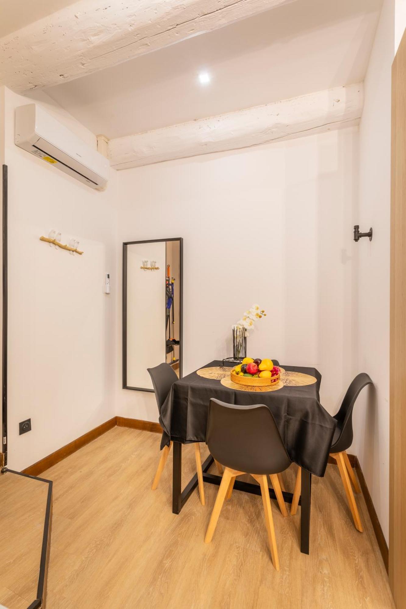 Ferienwohnung Adira Marseille Panier 2 Etoiles Exterior foto