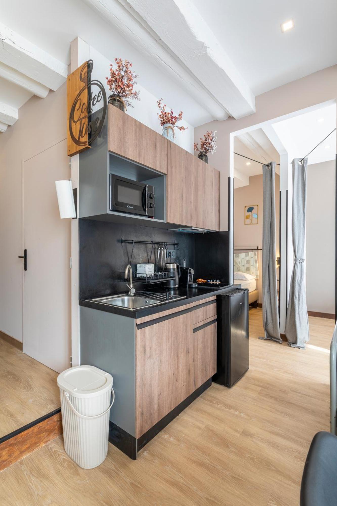 Ferienwohnung Adira Marseille Panier 2 Etoiles Exterior foto
