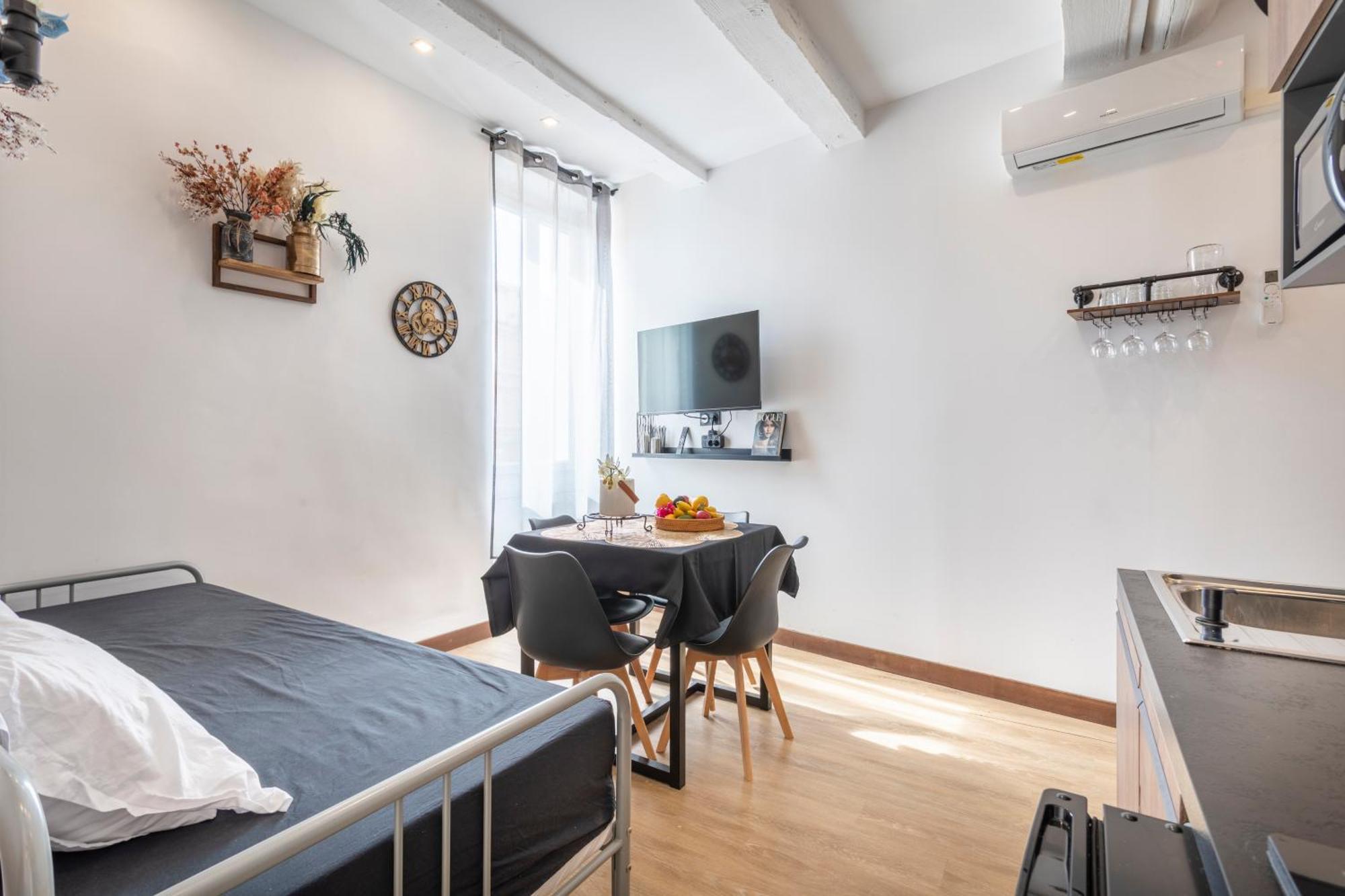 Ferienwohnung Adira Marseille Panier 2 Etoiles Exterior foto