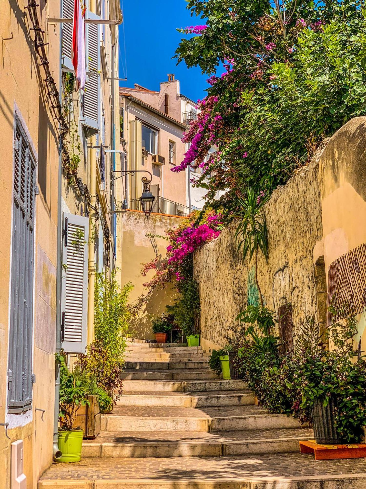Ferienwohnung Adira Marseille Panier 2 Etoiles Exterior foto